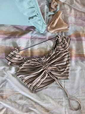 NWOT Volcom Baby Tee Lettuce Edge Crop Top W/ Ruched Front - Striped Top SMALL